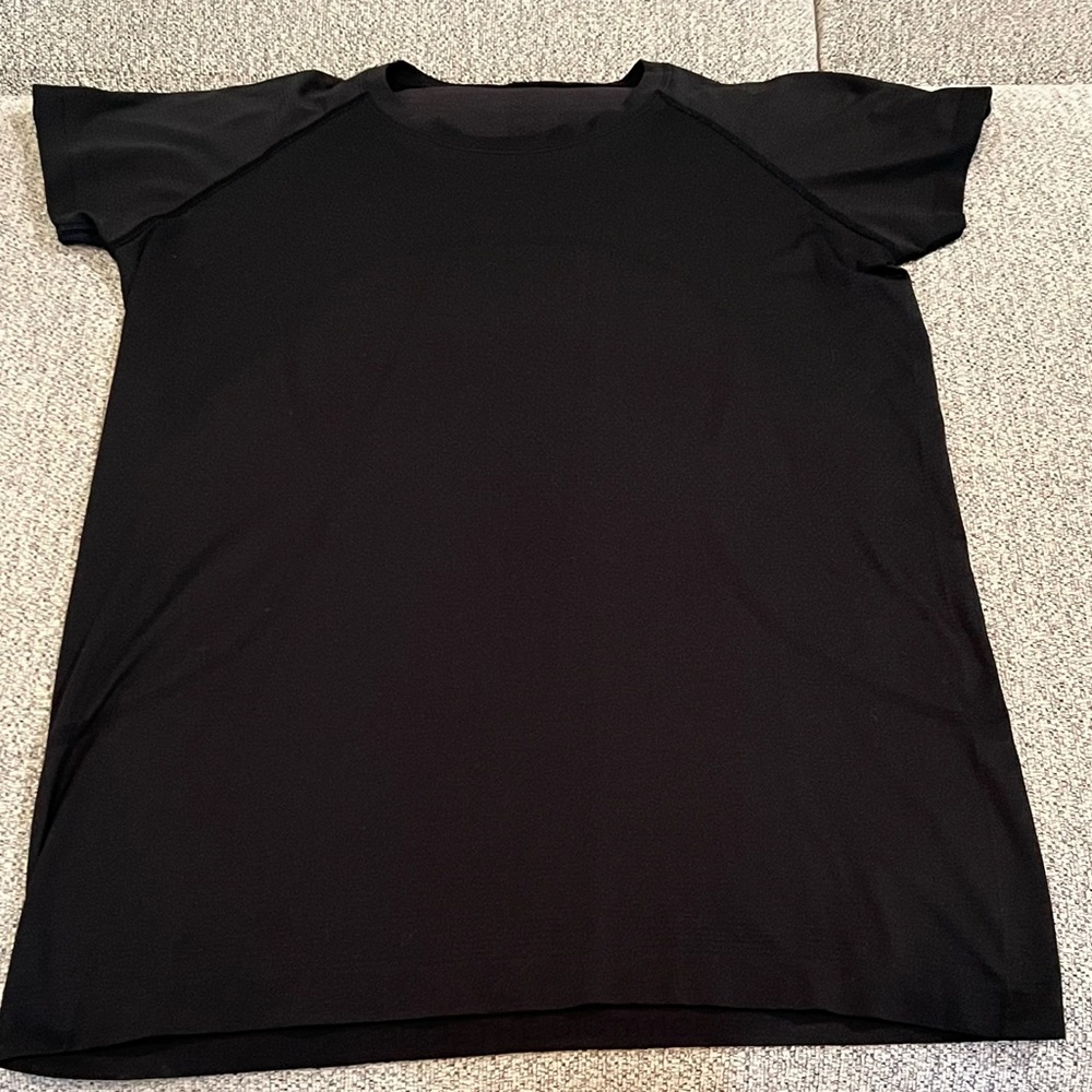 Lululemon Swiftly Tech 2.0 Black, size 12.